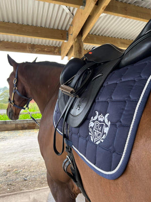 Open image in slideshow, Dressage Saddle Blanket – Full
